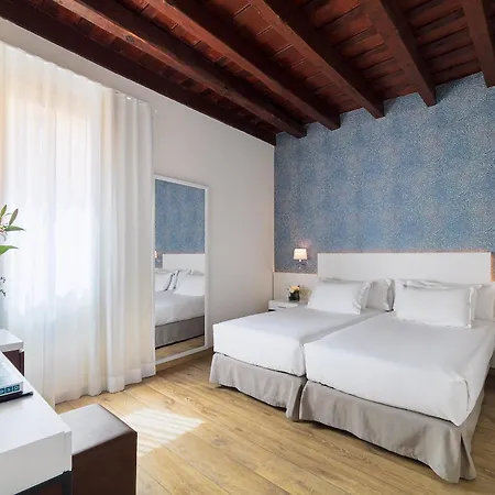 Hotel H10 Raco Del Pi 3*