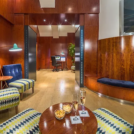 H10 Raco Del Pi 3* Barcelona