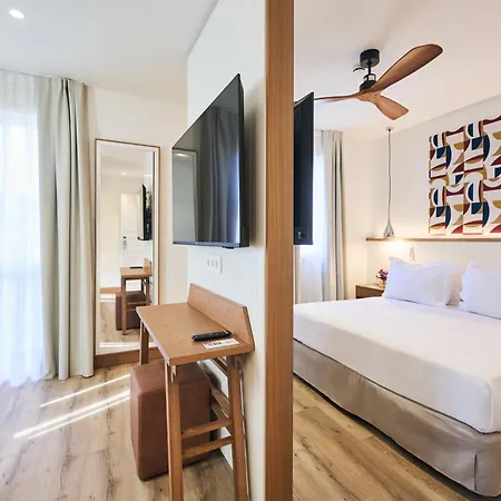 Hotel H10 Raco Del Pi Boutique 3*