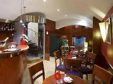 酒店 H10 Raco Del Pi Boutique 巴塞罗那