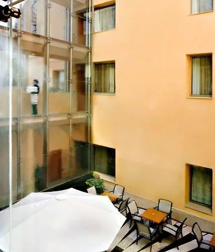 Hotell H10 Raco Del Pi 3*